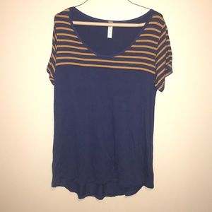 LuLaRoe Classic T EUC blue and gold stripes